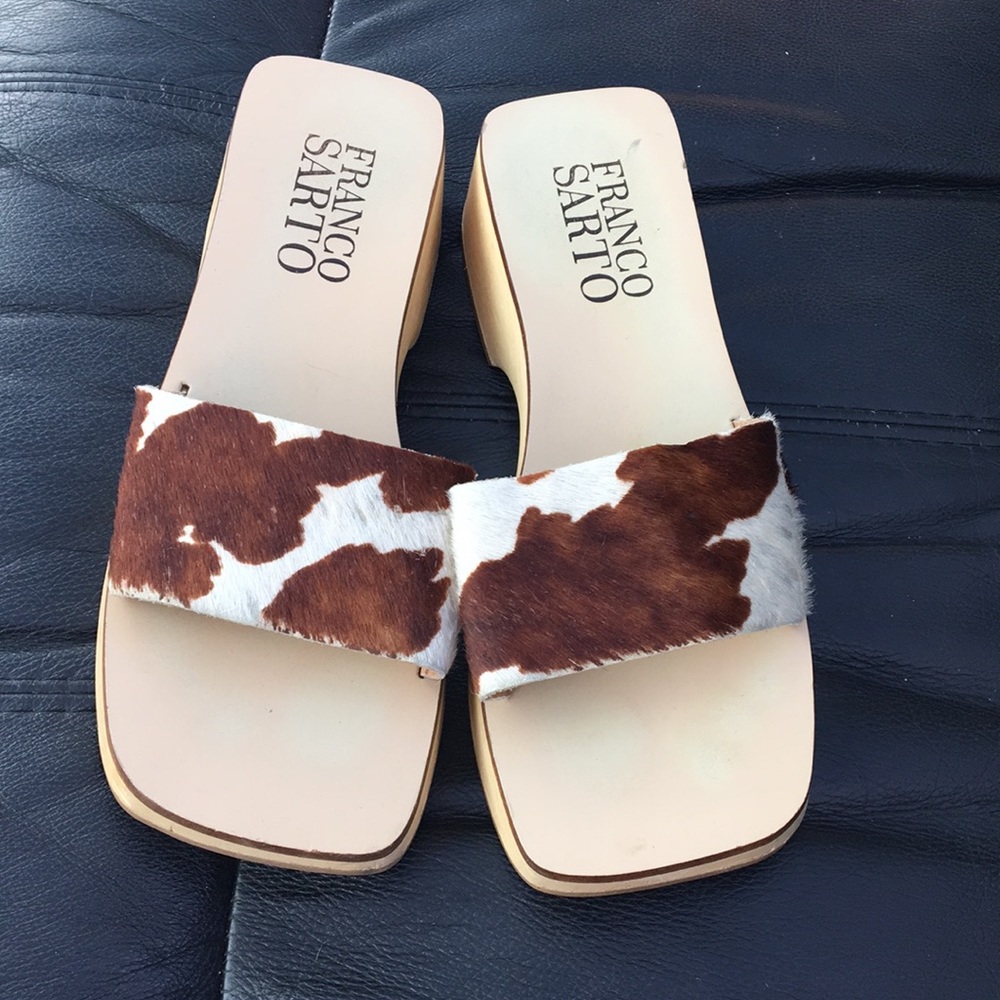 Woman’s shoes
